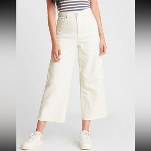 Levi’s Ribcage Wide Leg Crop Jeans sz 26